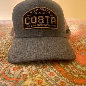 Costa snap back